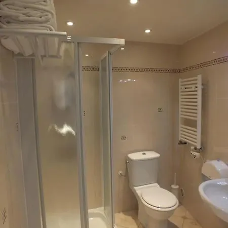 Comfort Paganini-nice Center Train Station Apartment